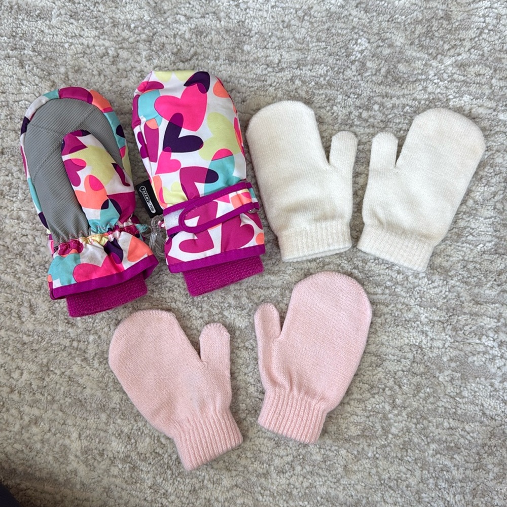 New & Gently Worn Girl's 3 Pair Mittens Bundle - 1 ThermoLite 2 Cotton- 2T/3T